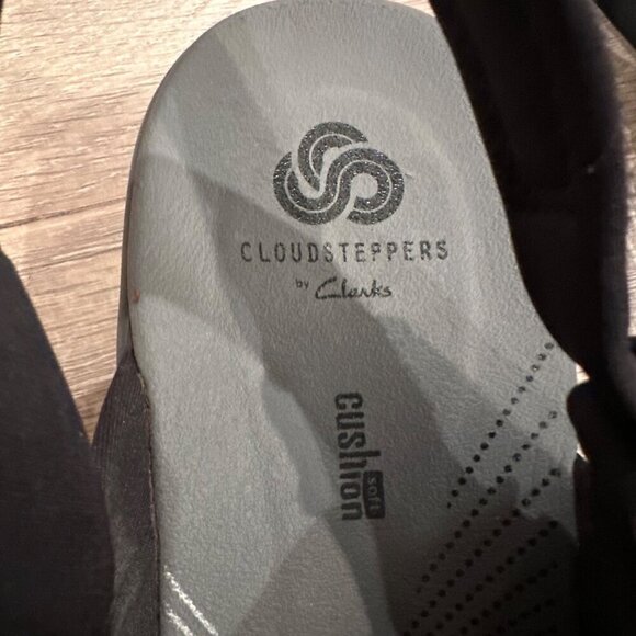 CLOUDSTEPPERS BY CLARKS CUSHION WOMENS BLACK COMFORT SANDALS 9M - Picture 6 of 10